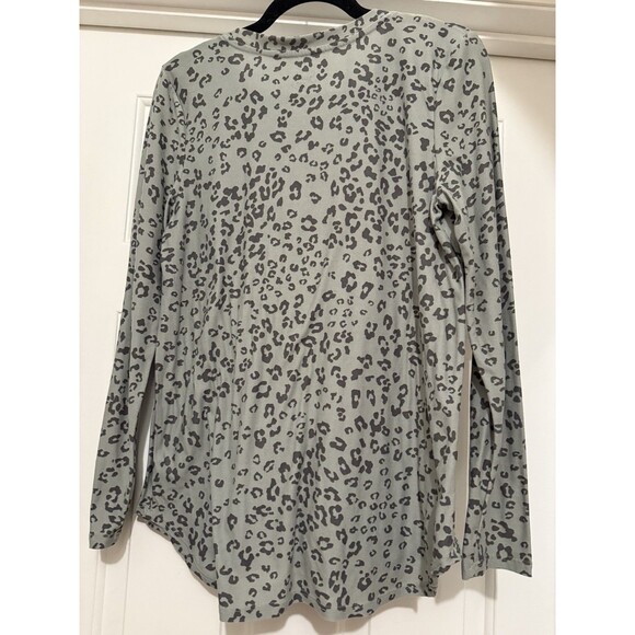 Sweet Tea's by Pink Rose M Green Leopard Print  soft Animal Print - Picture 2 of 4